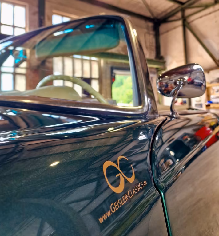 Mercedes-Benz 250