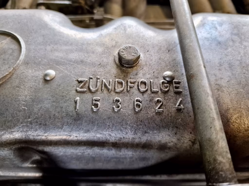 Mercedes-Benz 250