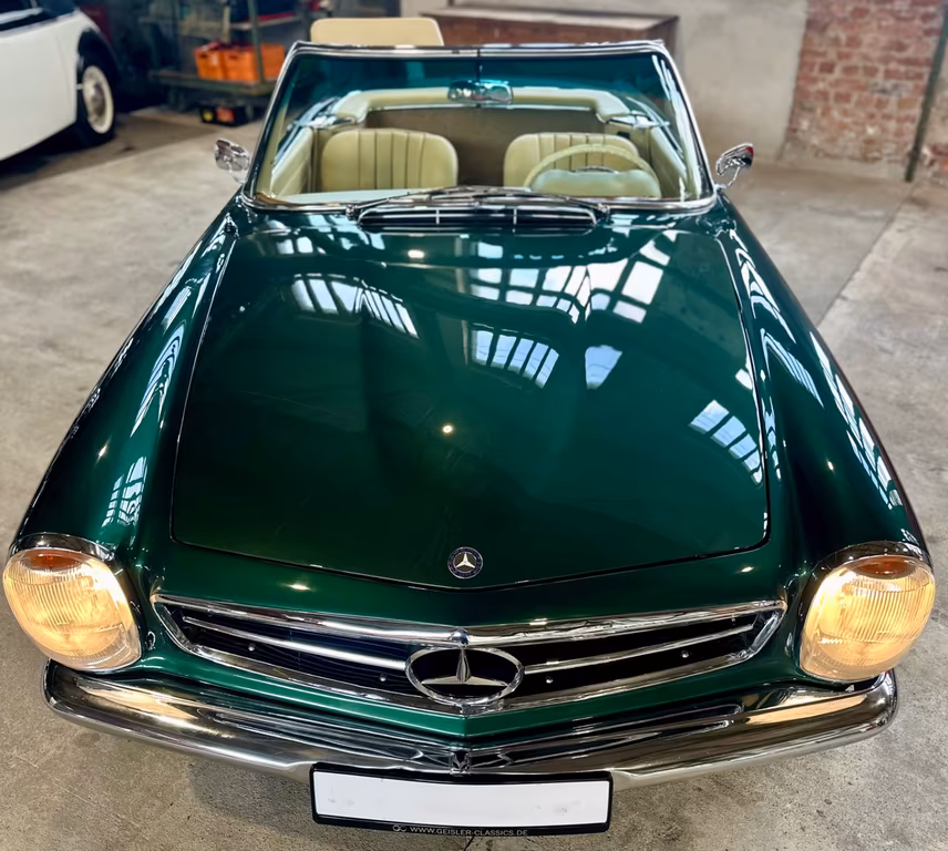 Mercedes-Benz 250