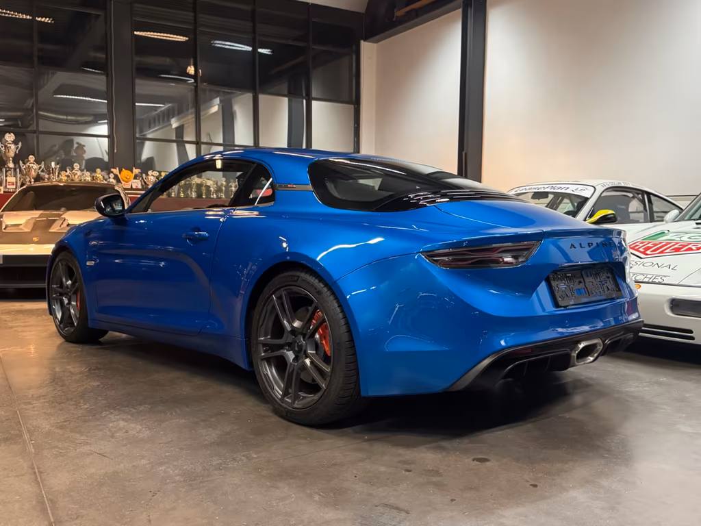 Alpine A110