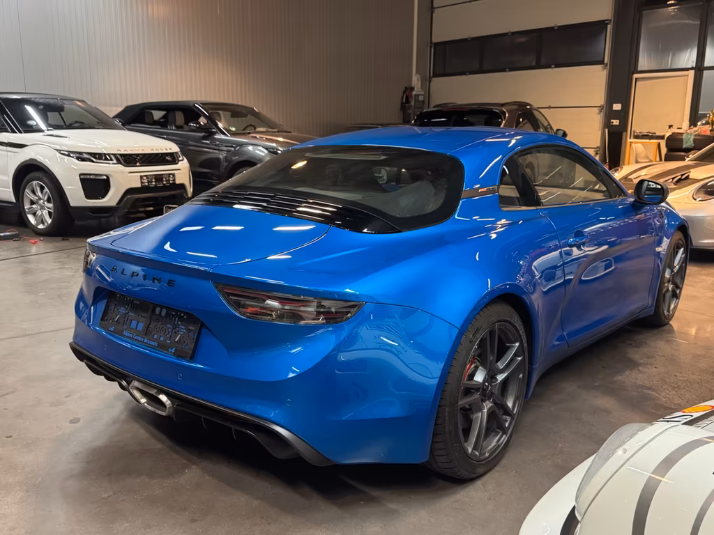 Alpine A110