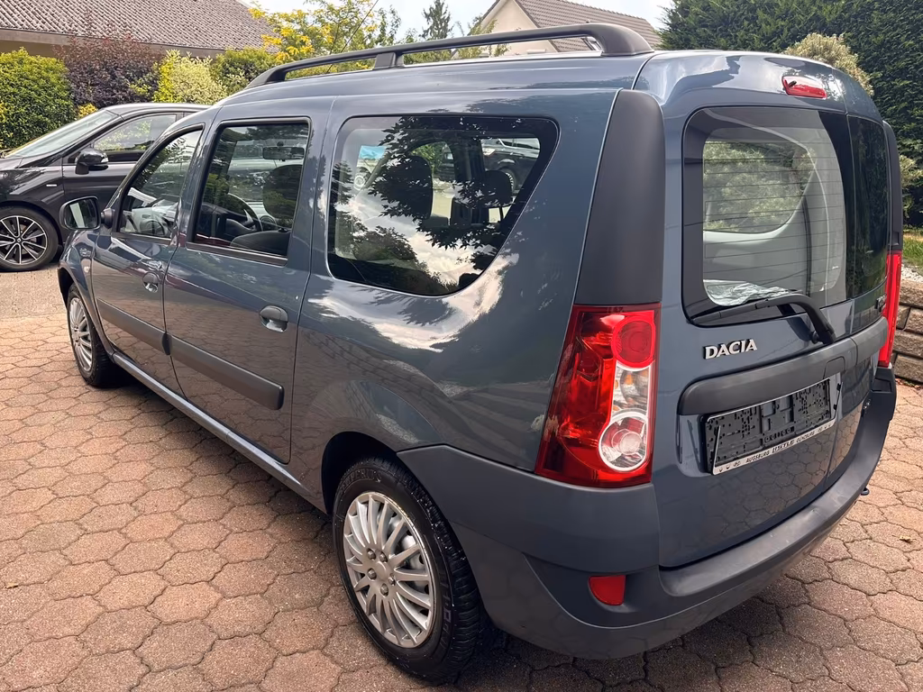 Dacia Logan
