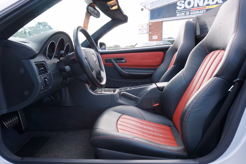 Mercedes-Benz SLK 32 AMG