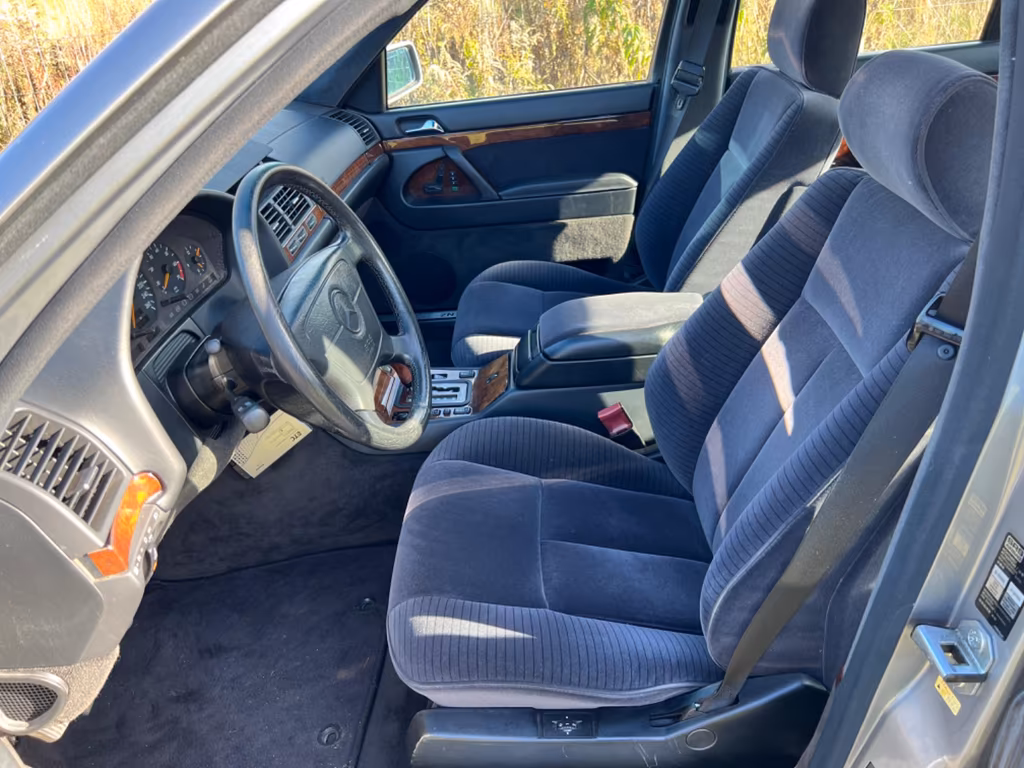 Mercedes-Benz S 600
