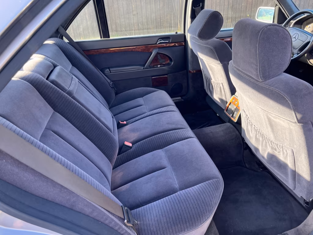 Mercedes-Benz S 600