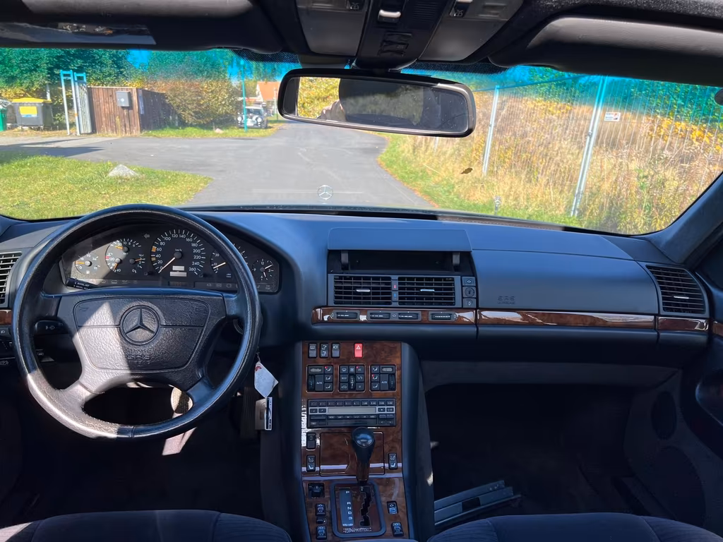 Mercedes-Benz S 600