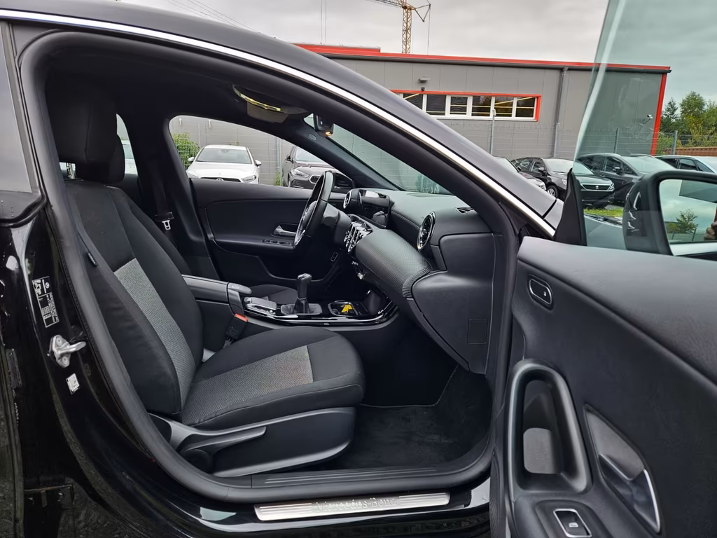 Mercedes-Benz CLA 180 Shooting Brake
