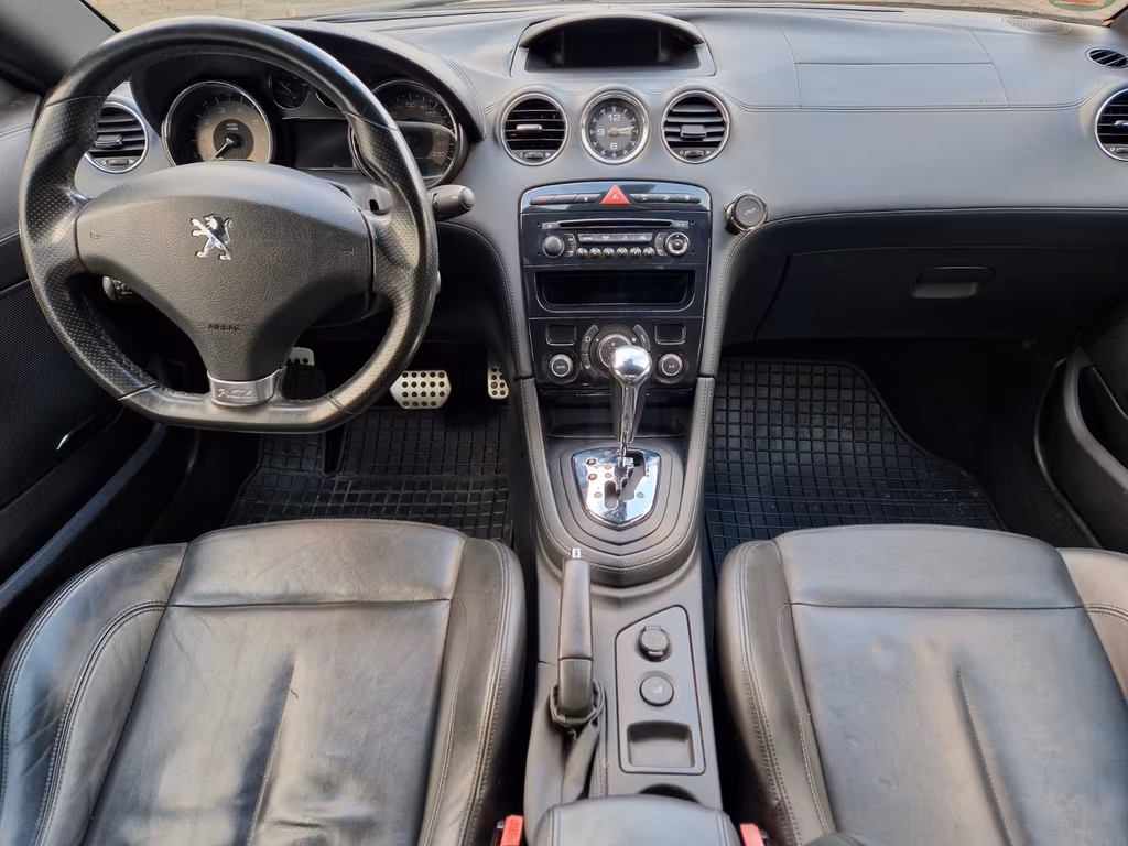 Peugeot RCZ