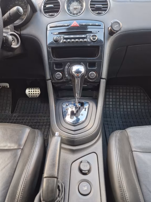 Peugeot RCZ