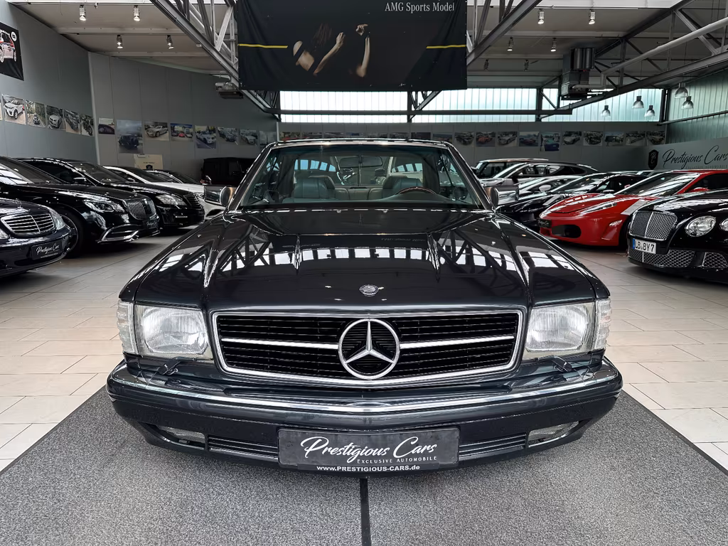 Mercedes-Benz 560