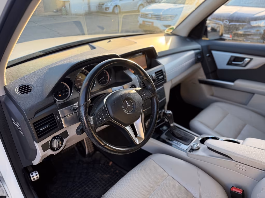 Mercedes-Benz GLK 320