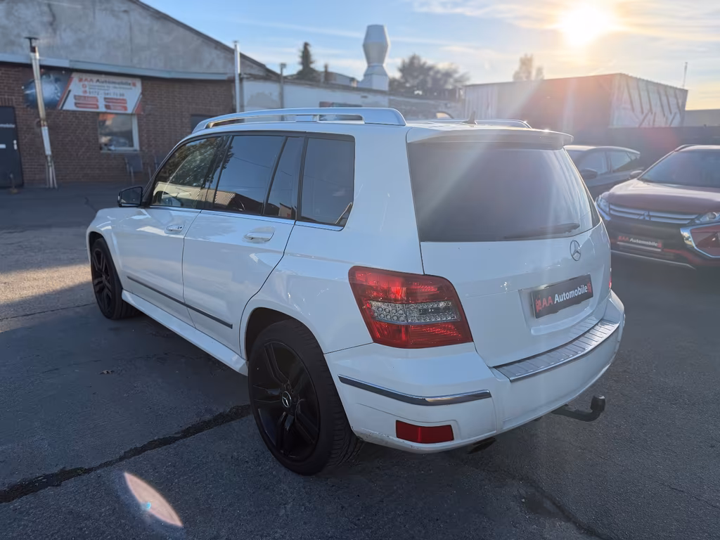 Mercedes-Benz GLK 320