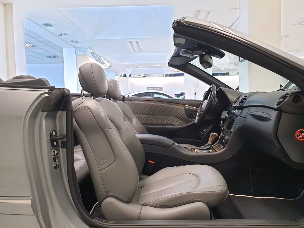 Mercedes-Benz CLK 500