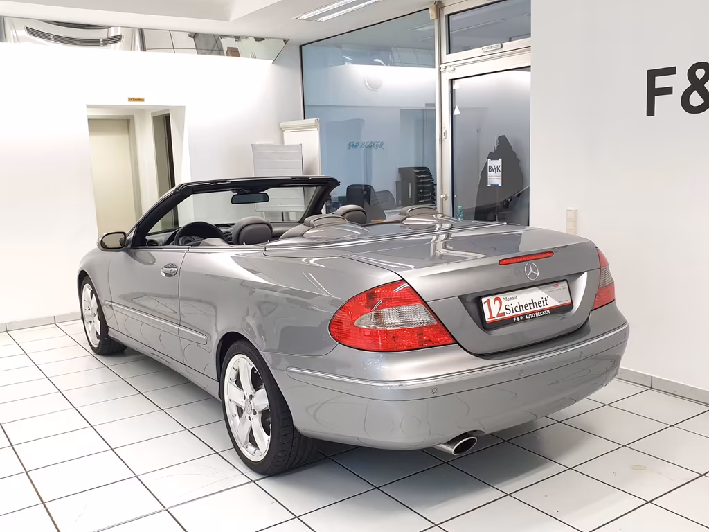 Mercedes-Benz CLK 500