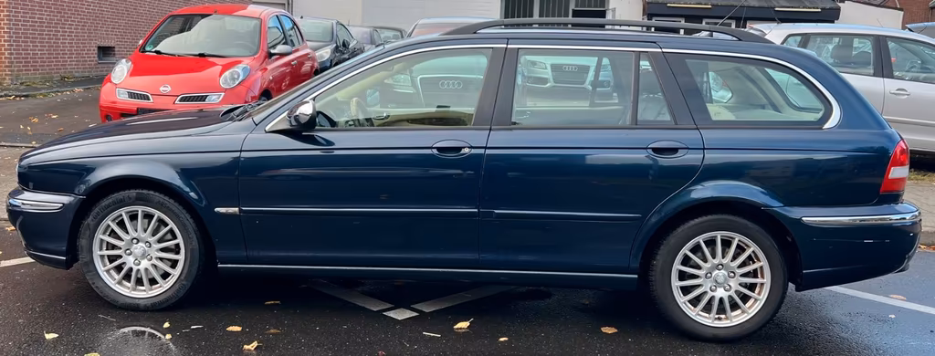 Jaguar X-Type