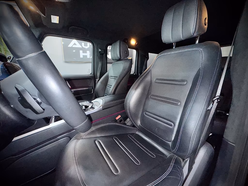 Mercedes-Benz G 400