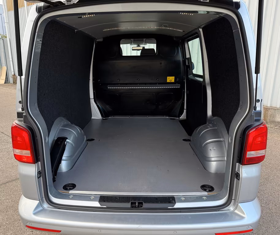 Volkswagen T5 Kombi