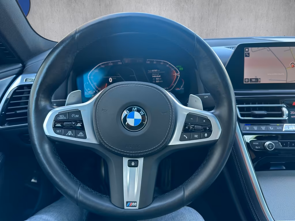BMW 840