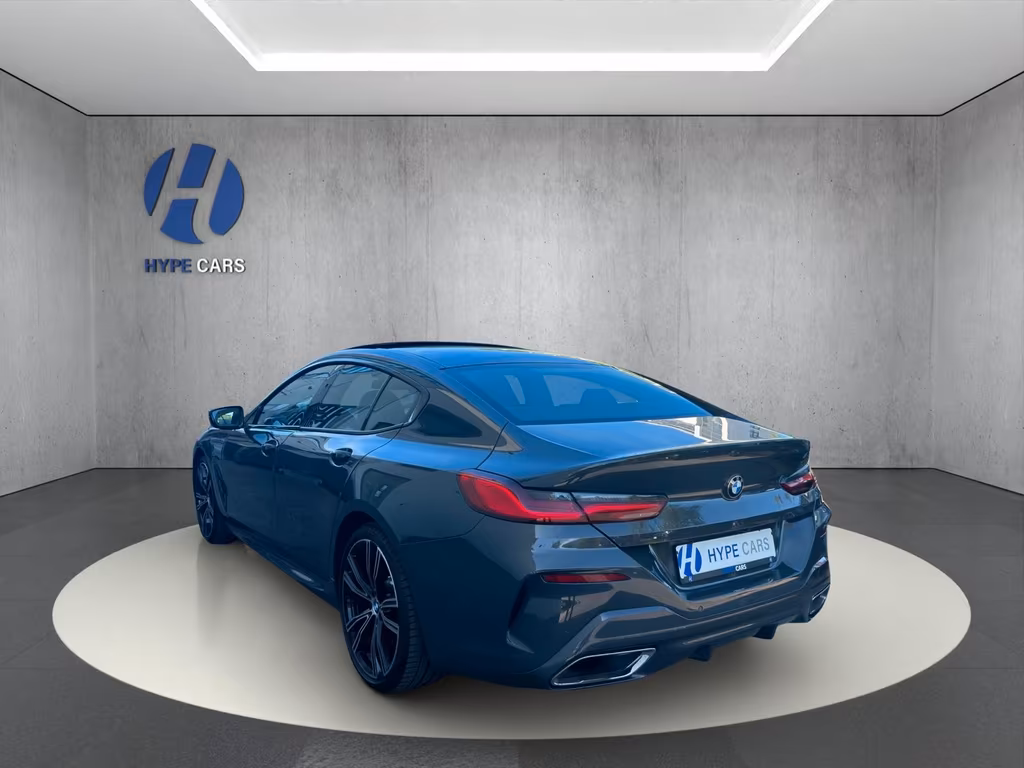 BMW 840