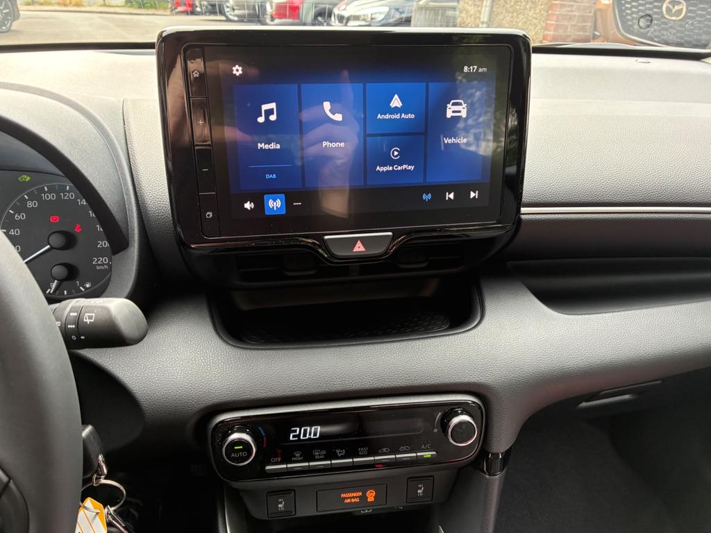 Mazda 2 Hybrid
