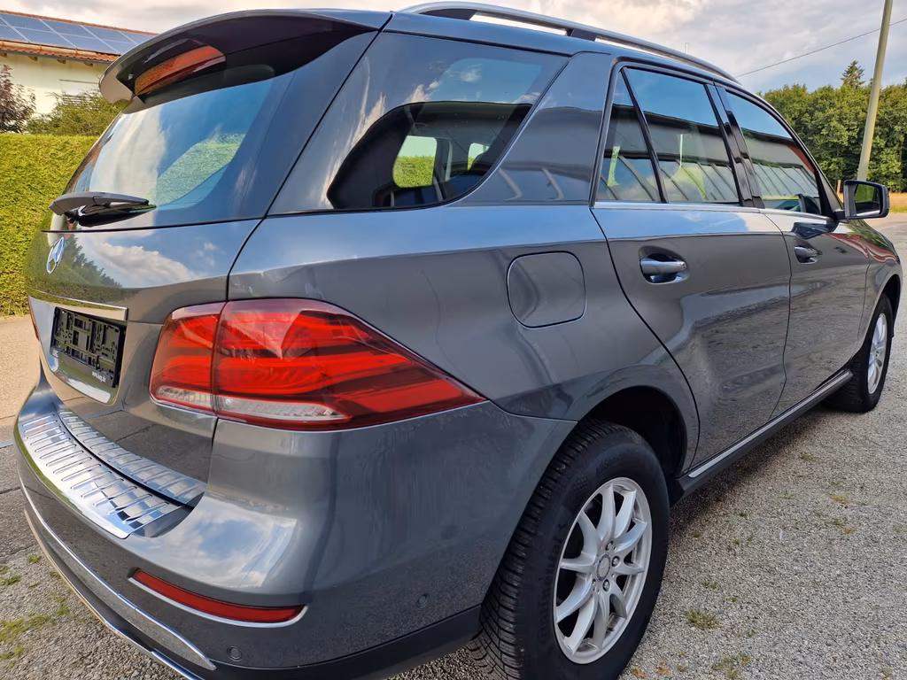 Mercedes-Benz GLE 250
