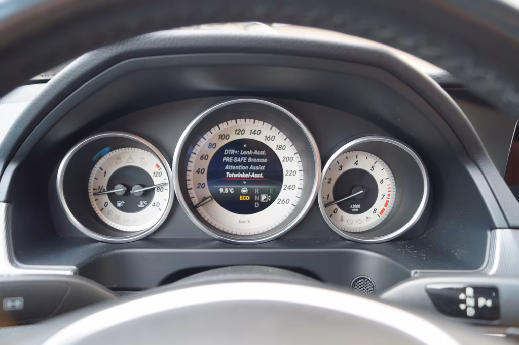 Mercedes-Benz E 500