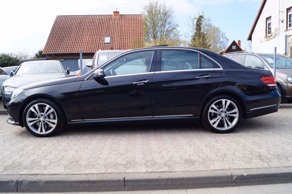 Mercedes-Benz E 500
