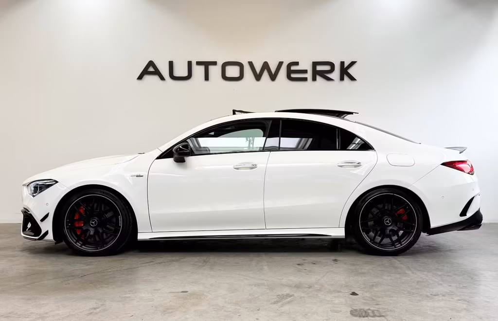 Mercedes-Benz CLA 45 AMG