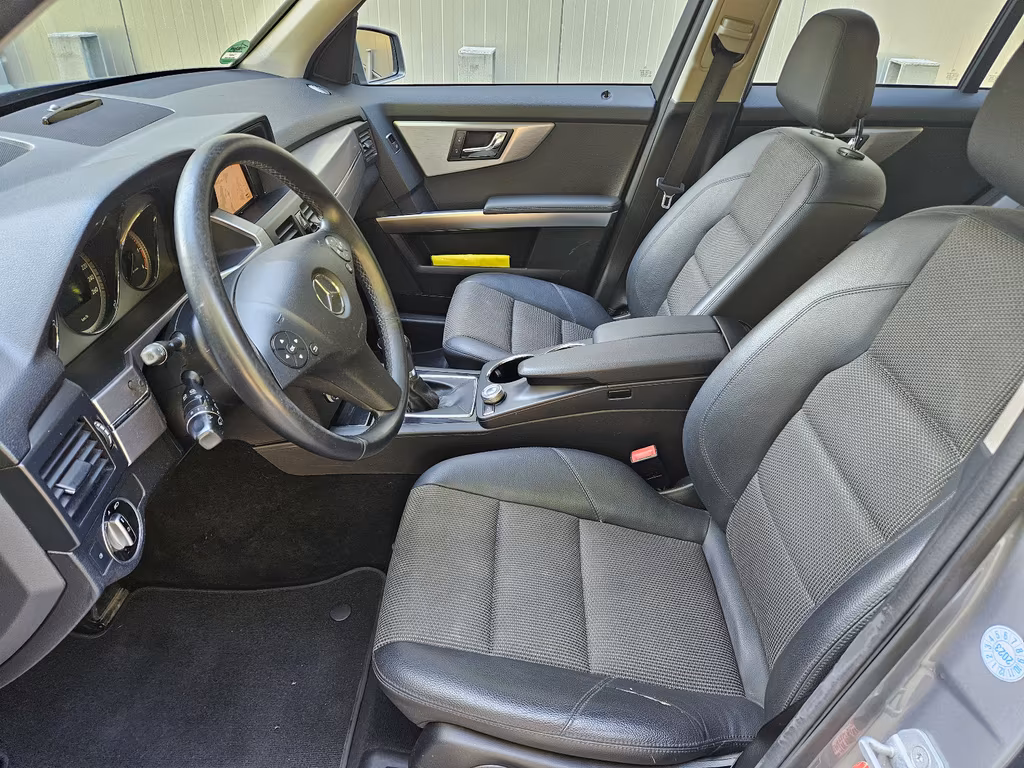 Mercedes-Benz GLK 200