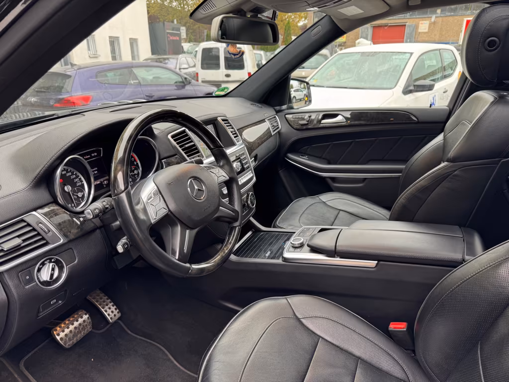 Mercedes-Benz GL 500