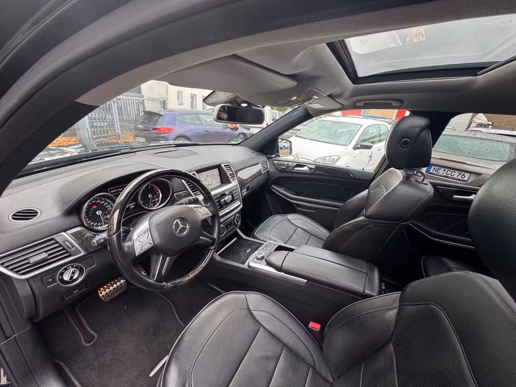 Mercedes-Benz GL 500
