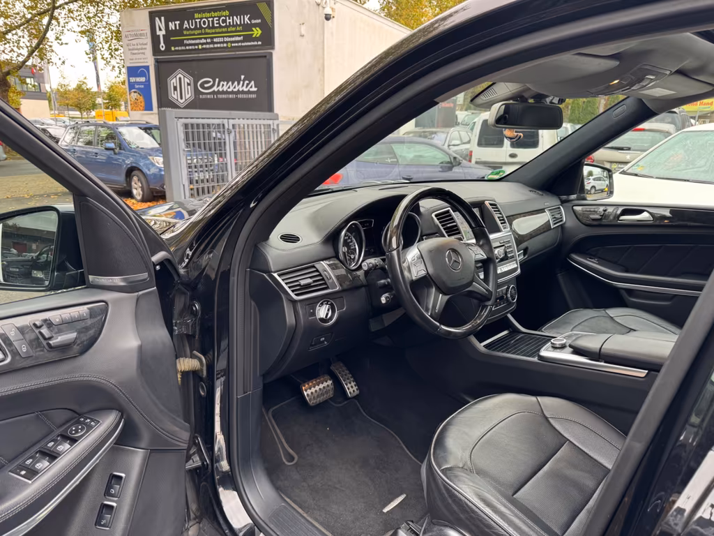 Mercedes-Benz GL 500