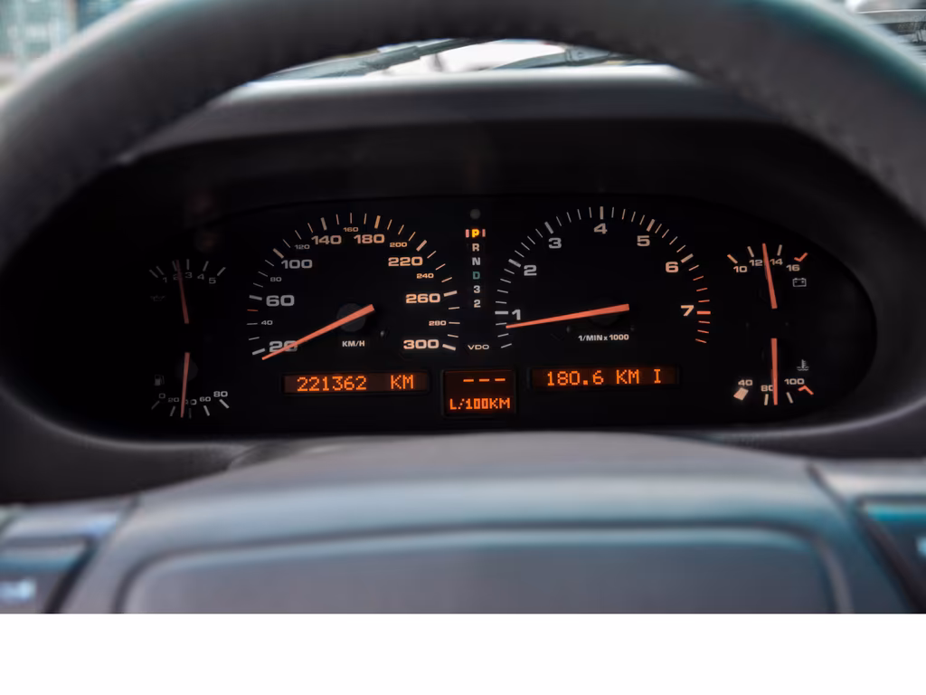 Porsche 928