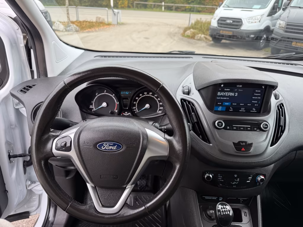 Ford Transit Courier