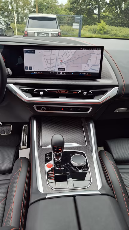 BMW XM