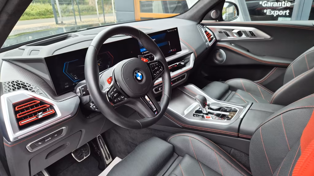 BMW XM