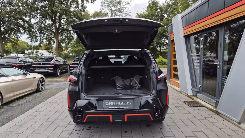 BMW XM