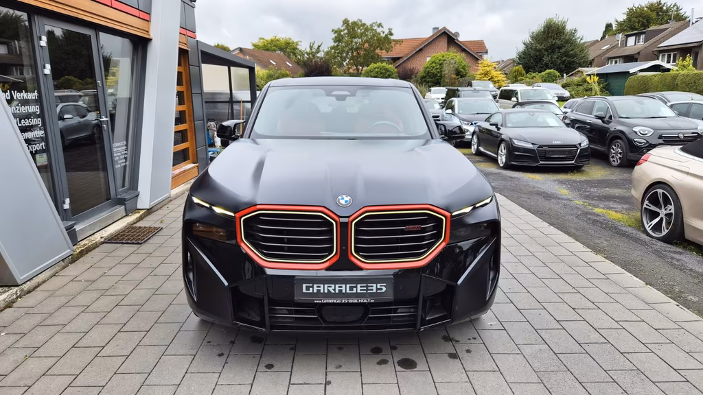 BMW XM