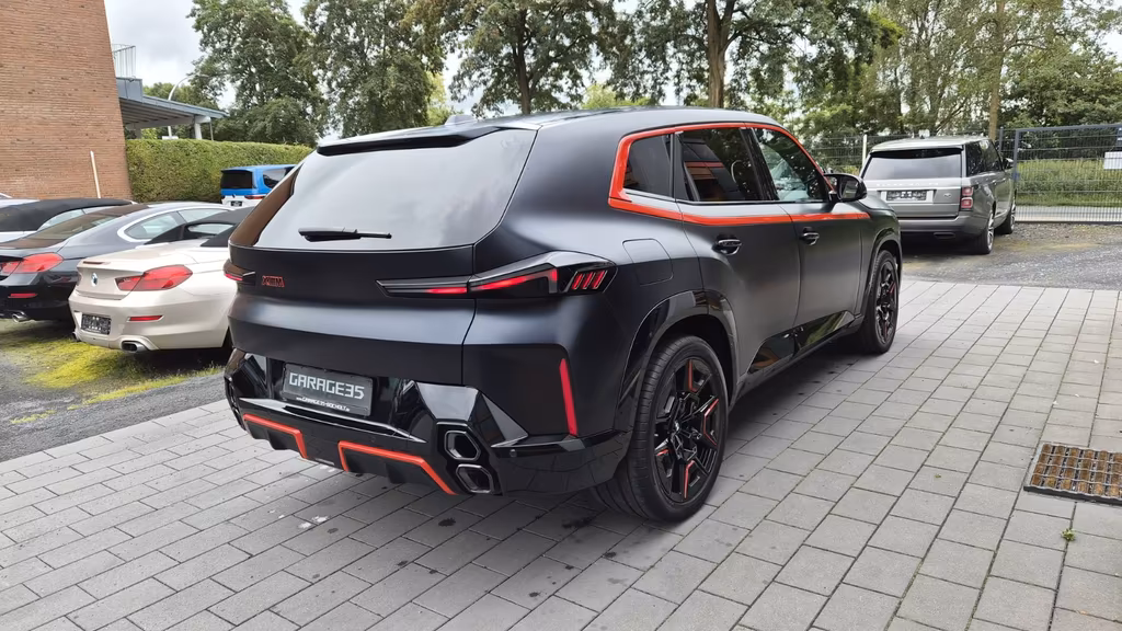 BMW XM