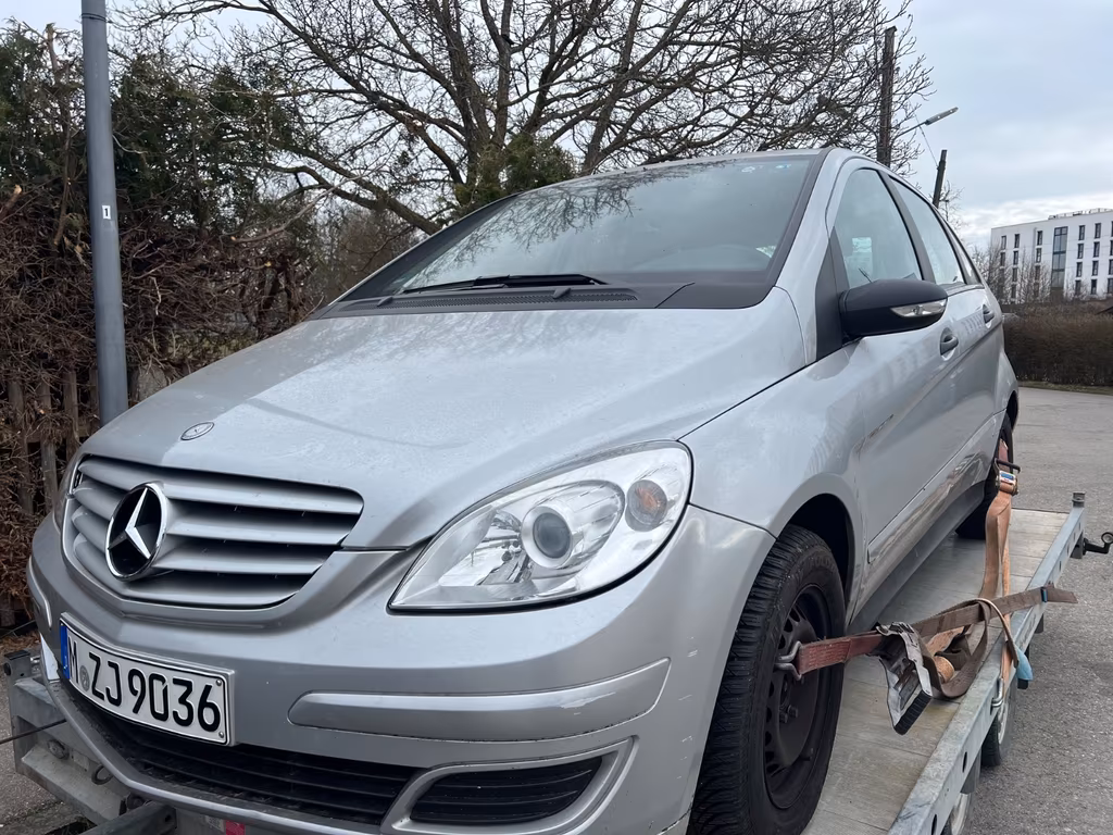 Mercedes-Benz B 150