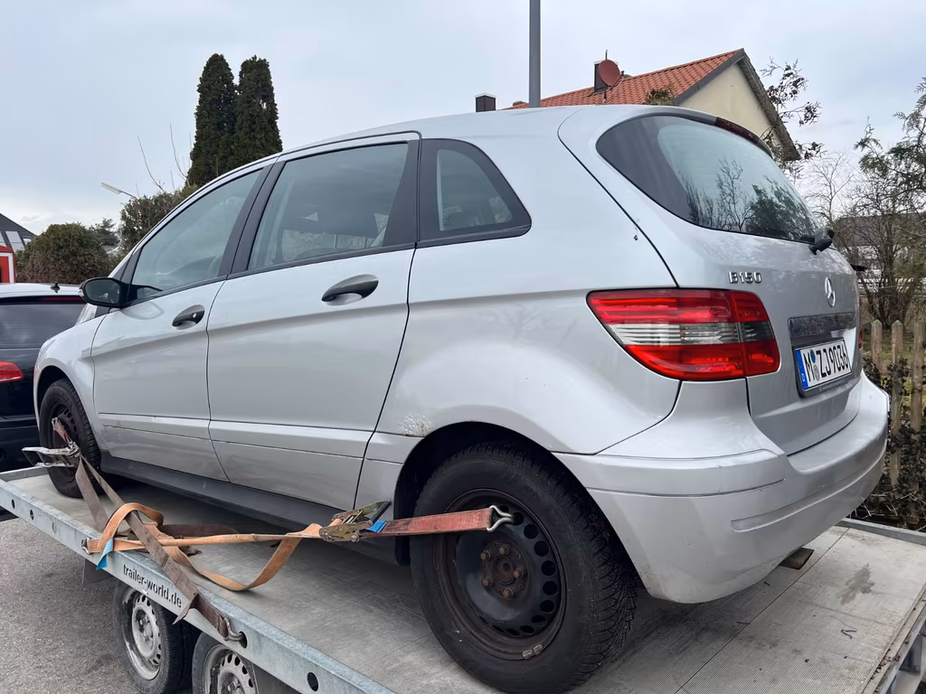 Mercedes-Benz B 150