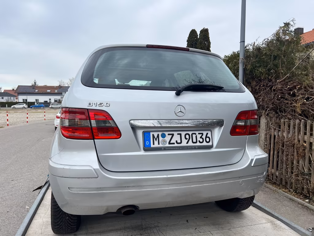 Mercedes-Benz B 150