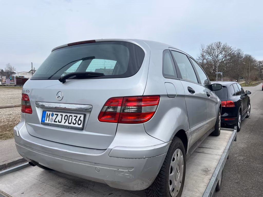 Mercedes-Benz B 150