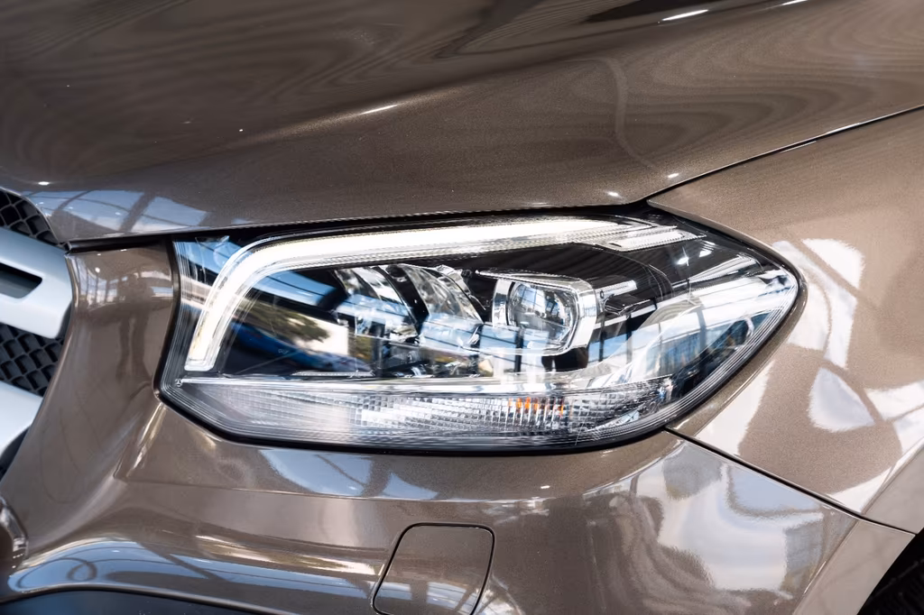 Mercedes-Benz X 250