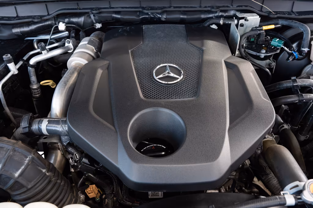 Mercedes-Benz X 250