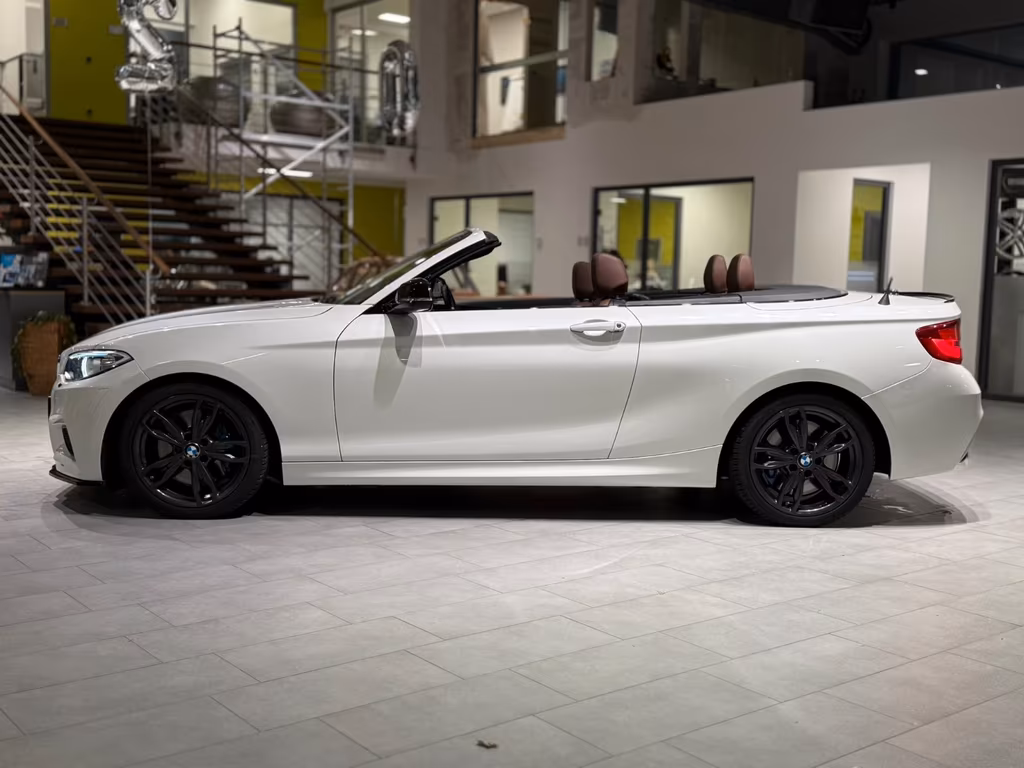BMW M235