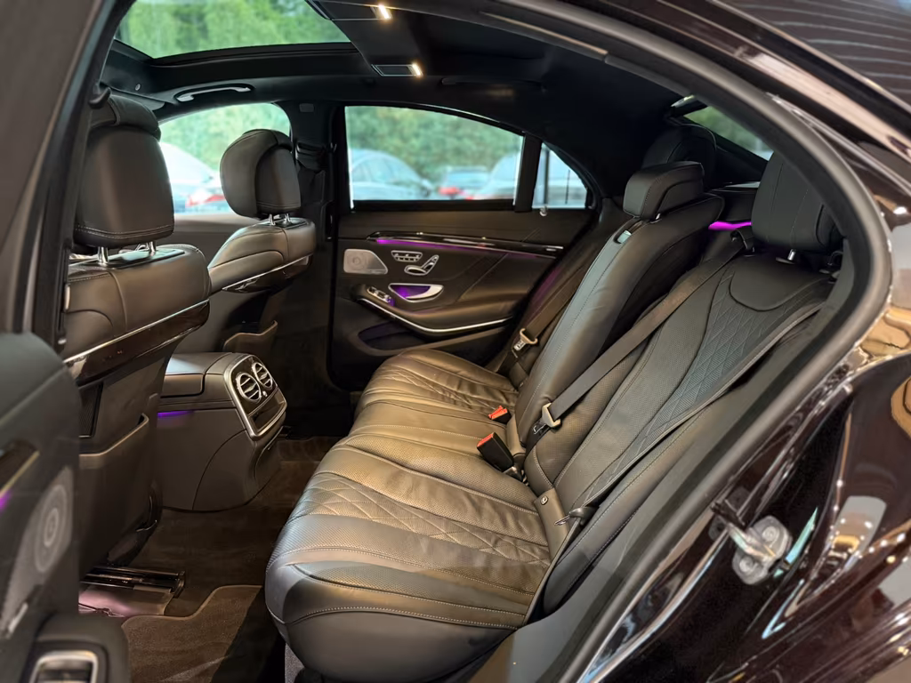 Mercedes-Benz S 560