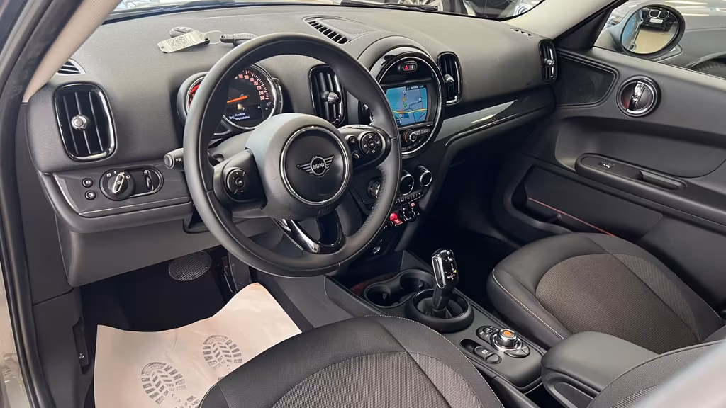 MINI Cooper Countryman
