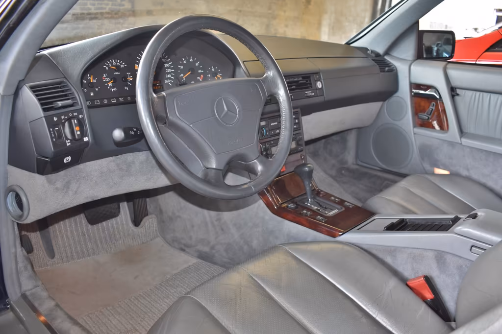 Mercedes-Benz SL 280