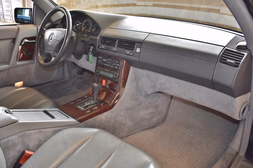 Mercedes-Benz SL 280